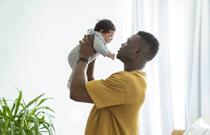 dad-new-baby
